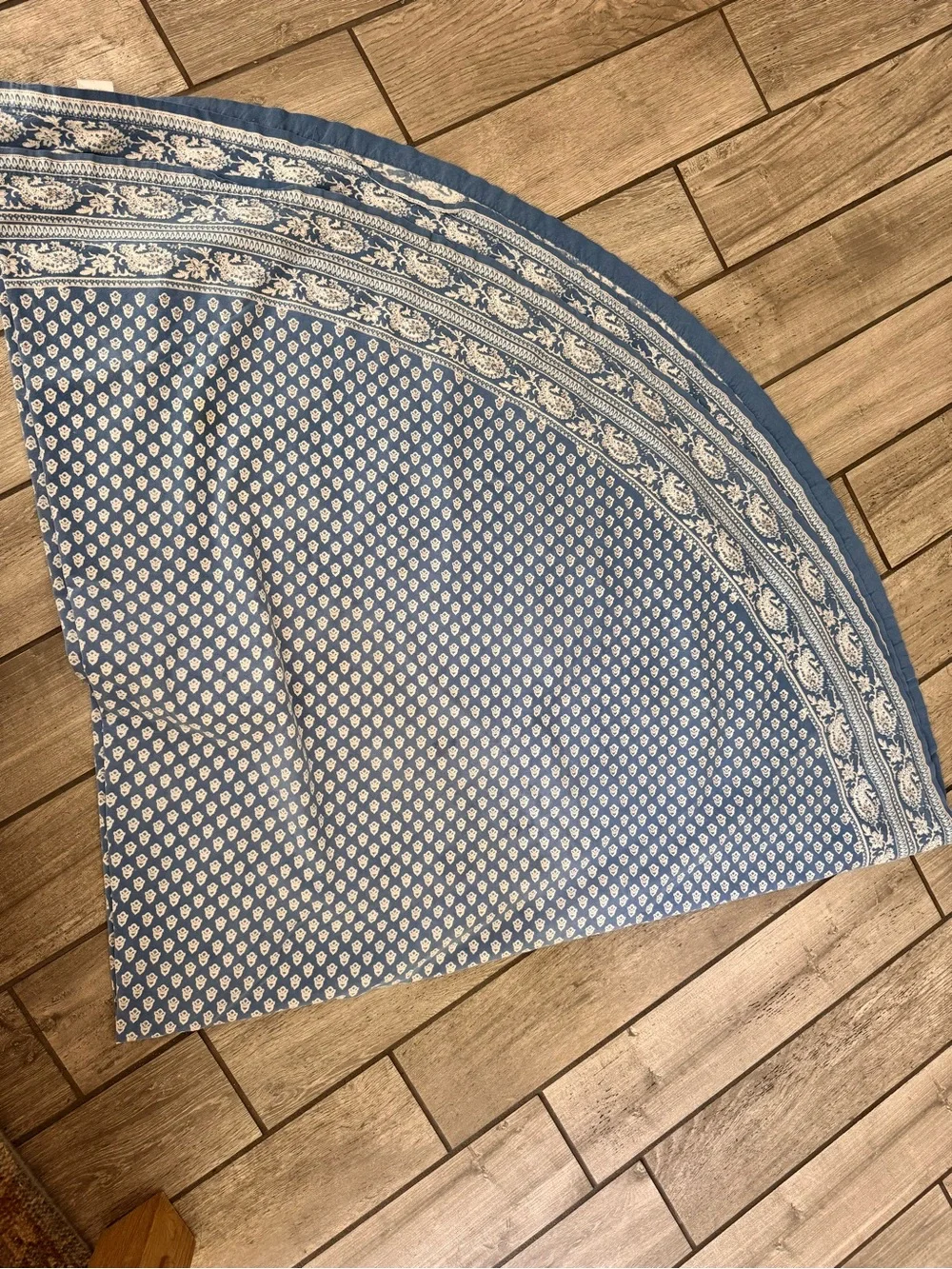 Pottery Barn Navy and White Block-Print Round Tablecloth